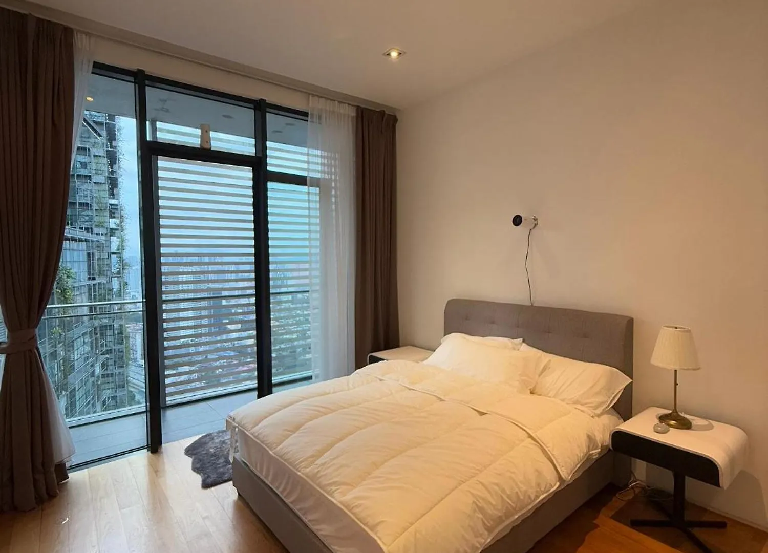 Apartment Luxury House Klcc View Romantic Candle Light Linked To Klcc Mall Kuala Lumpur Malaysia